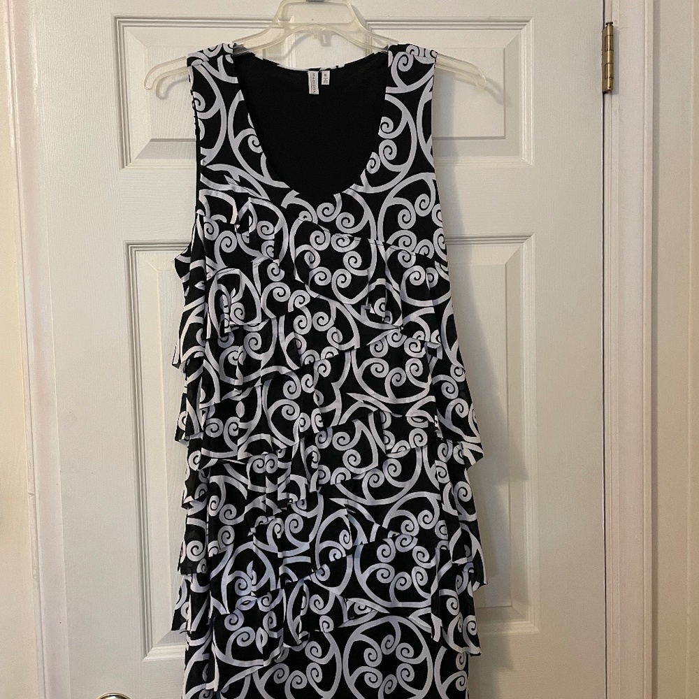Cute Madison Black and White Nylon Dress size XL